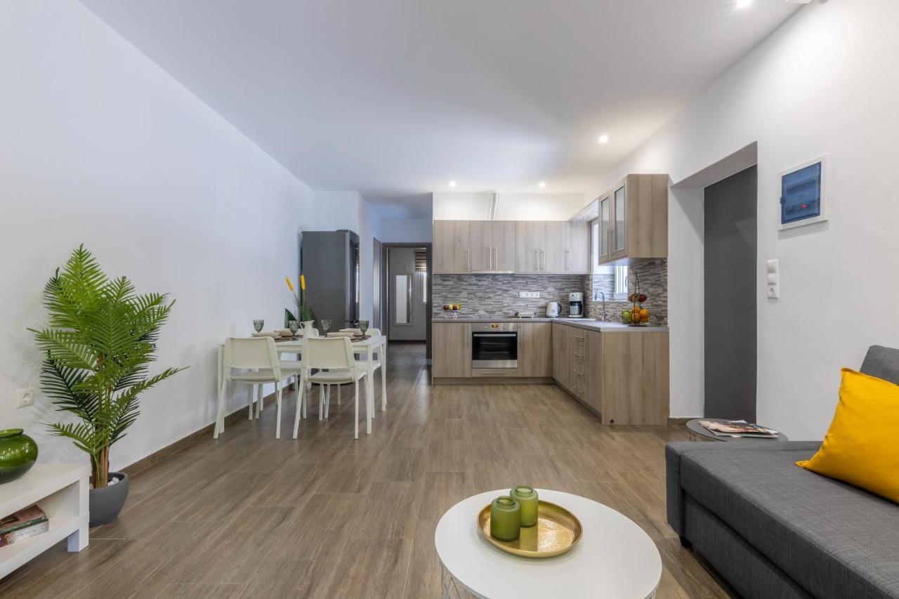 Elegant City Apartment Iraklion Buitenkant foto
